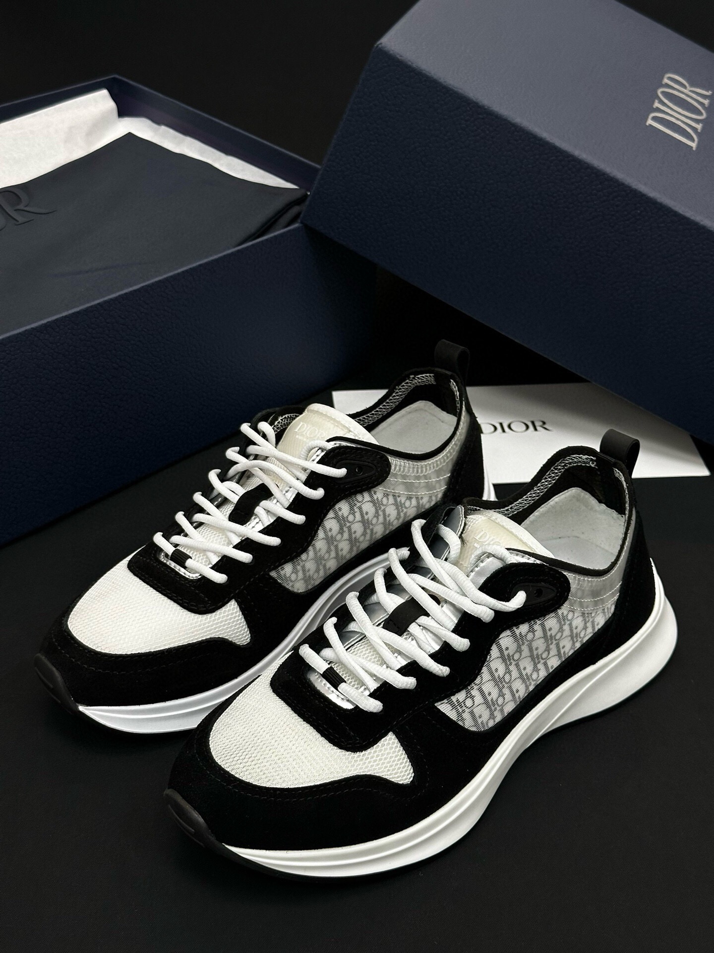 6e0aaecba5df6a8d623bd6c2a9327fa