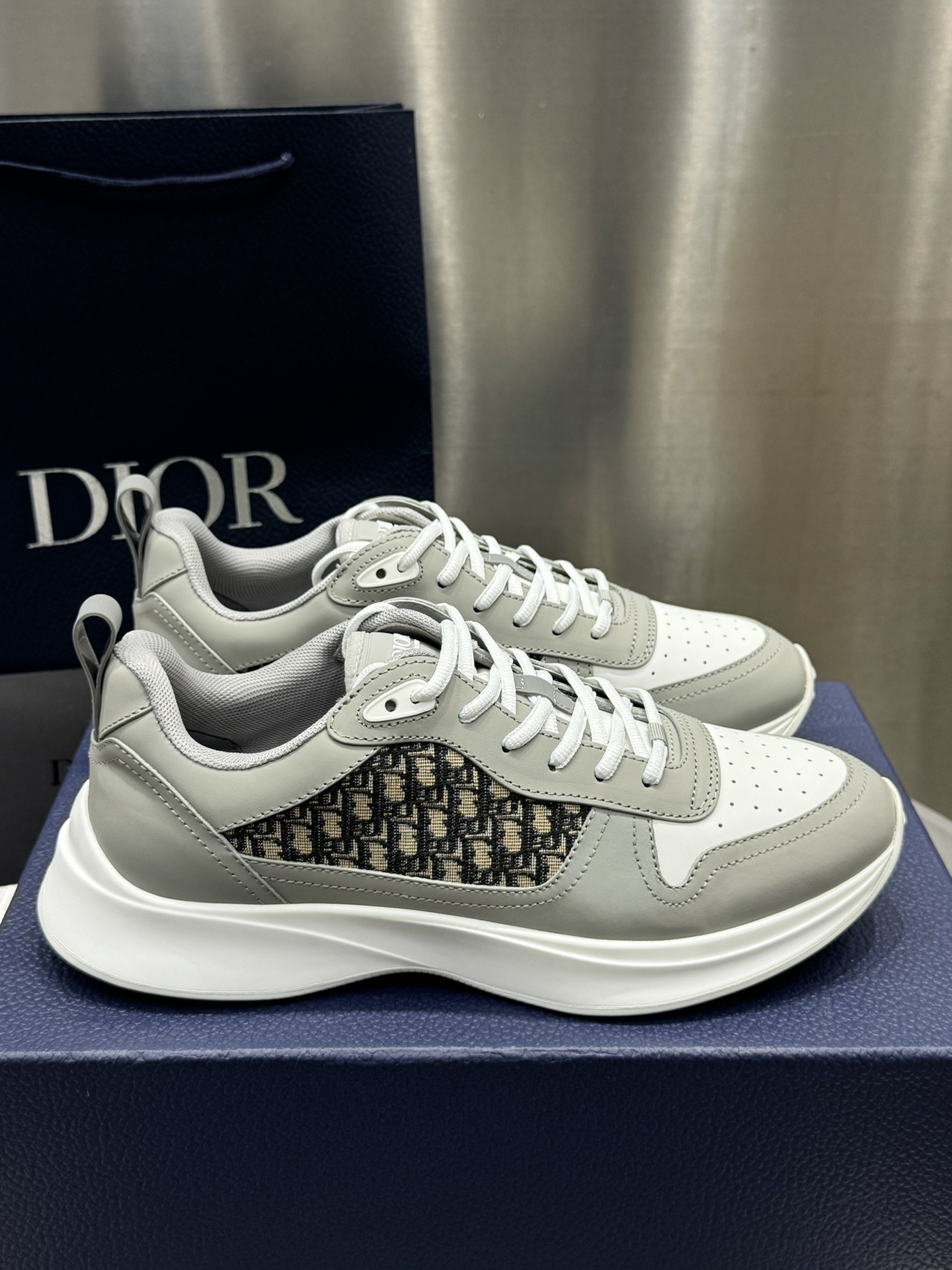 1ba6459de7ae51d97b3b83e788829b93